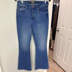 MOTHER Weekender Jeans